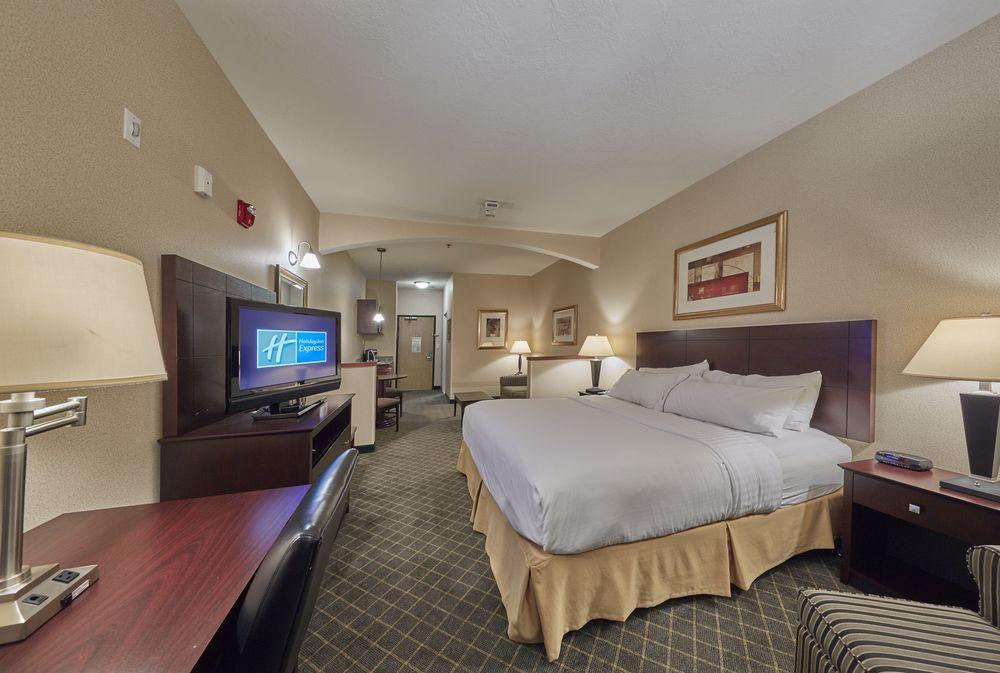 La Quinta Inn & Suites By Wyndham Спрингфилд Экстерьер фото
