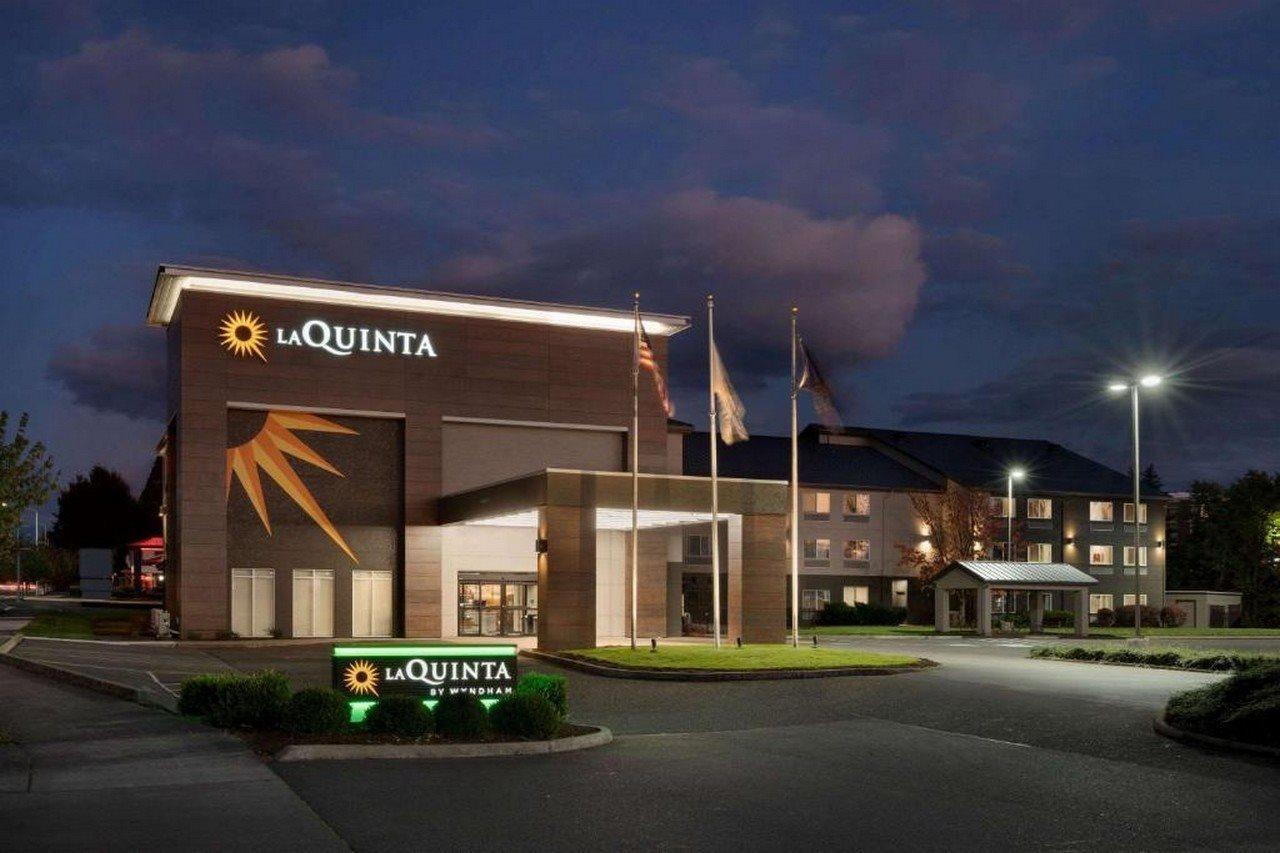 La Quinta Inn & Suites By Wyndham Спрингфилд Экстерьер фото